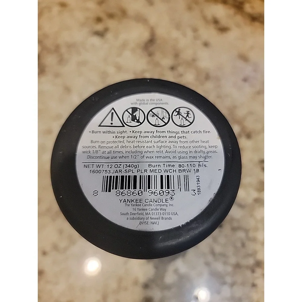 Yankee Candle Witches Brew Medium Candle 12 oz with Raven – Rare & Collectible